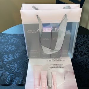 ❤️Mary Kay. Time Wise. Age Minimize 3D set ❤️